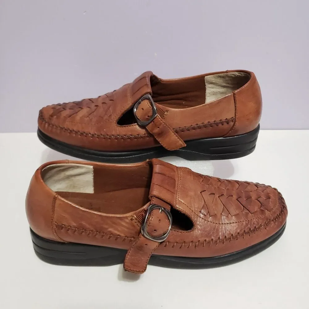 Studio Lifestyle Brown Woven Braided Leather Women's Shoes Sz 9M